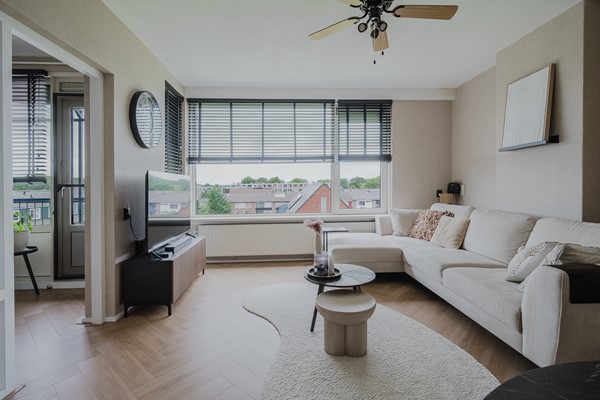Medium property photo - Rembrandtstraat 127C, 3202 EN Spijkenisse